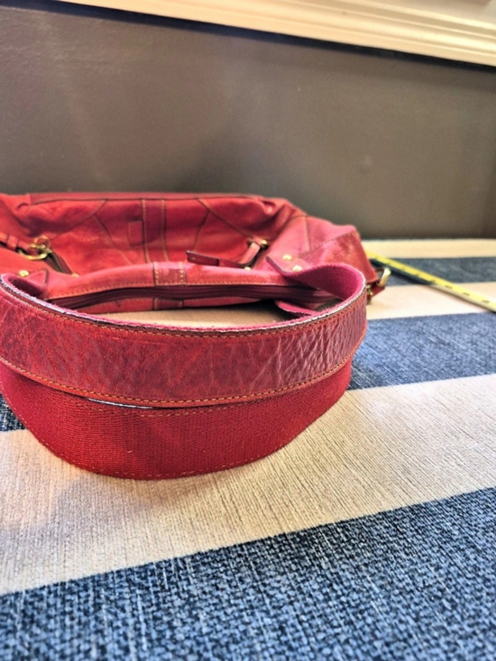 Fossil Pebbled Leather Tote in Red - Picture 11 of 16